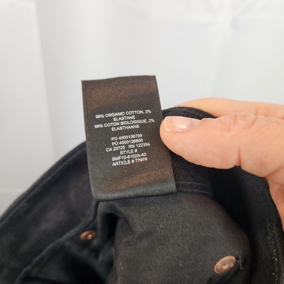 ARITZIA Denim Forum The Yoko high rise Slim size 29 in EUC - Picture 14 of 14